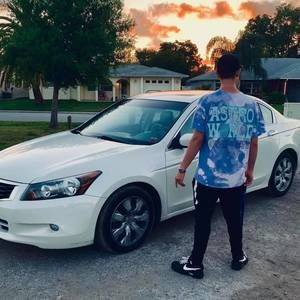 Meet your Posher, Alec